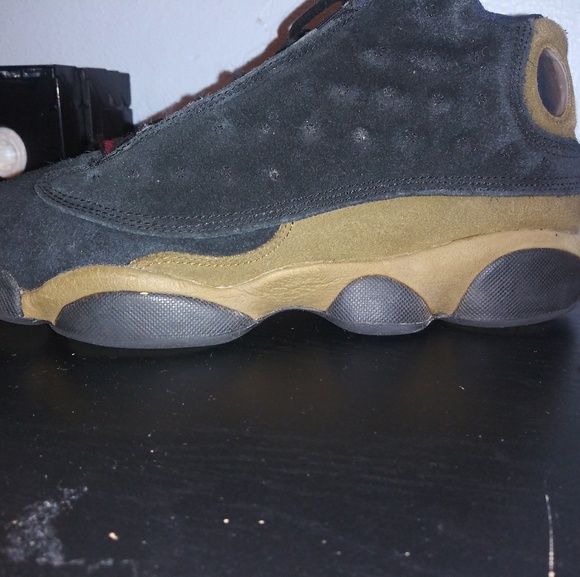Jordan olive 13s - Picture 5 of 6